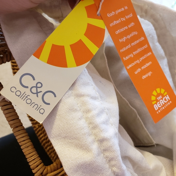 C&C California NWT woven wicker and leather purse - Picture 11 of 12